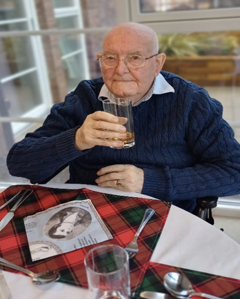 Burns lunch at Oakbanks Care Home